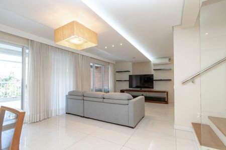 Apartamento para alugar com 179m², 2 quartos e 2 vagasSala