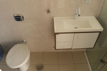 Banheiro de apartamento à venda com 1 quarto, 50m² em Água Branca, São Paulo