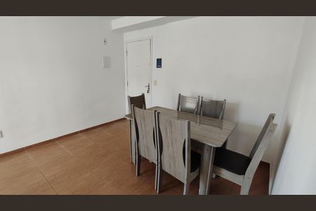 Sala de apartamento à venda com 2 quartos, 50m² em Vila Carmosina, São Paulo