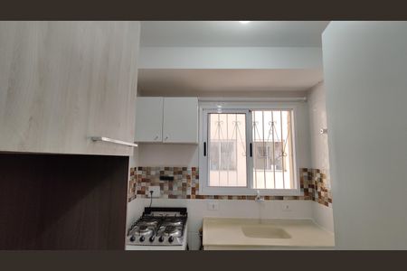 Apartamento à venda com 50m², 2 quartos e 1 vaga Apartamento à venda com 50m², 2 quartos e 1 vagaCozinha e Área de Serviço