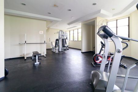 Apartamento à venda com 303m², 4 quartos e 4 vagas Apartamento à venda com 303m², 4 quartos e 4 vagasAcademia