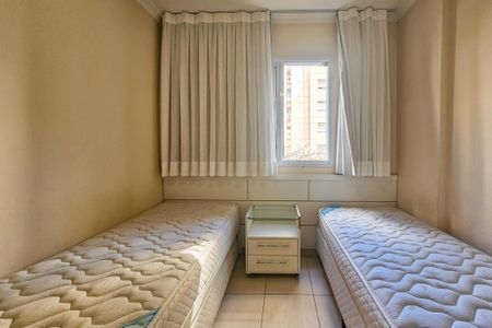 Apartamento para alugar com 90m², 3 quartos e 2 vagasQuarto 2