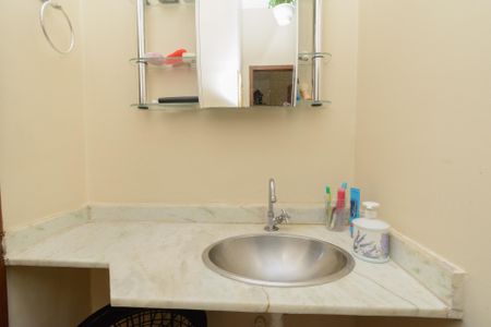 Casa de condomínio para alugar com 150m², 3 quartos e 1 vagaBanheiro da Suíte