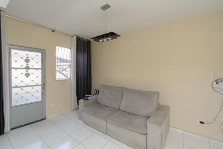 Sala de casa de condomínio à venda com 3 quartos, 150m² em Inconfidentes, Contagem