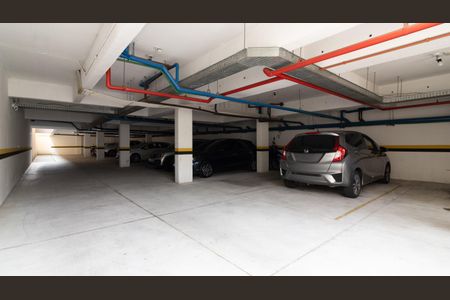 Apartamento para alugar com 34m², 2 quartos e 1 vaga Apartamento para alugar com 34m², 2 quartos e 1 vagaGaragem