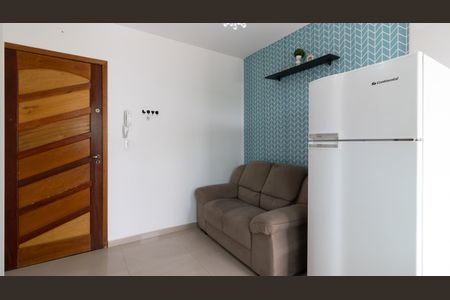 Sala/Cozinha de apartamento para alugar com 2 quartos, 34m² em Jardim Triana, São Paulo