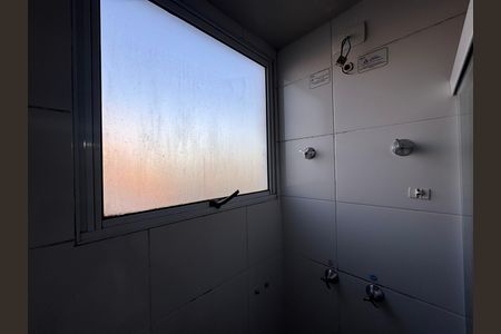 Apartamento à venda com 50m², 2 quartos e 1 vaga Apartamento à venda com 50m², 2 quartos e 1 vagaBanheiro