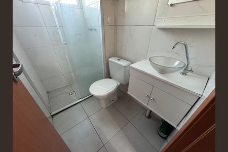 Apartamento à venda com 50m², 2 quartos e 1 vaga Apartamento à venda com 50m², 2 quartos e 1 vagaBanheiro