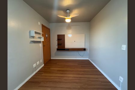 Sala de apartamento à venda com 2 quartos, 50m² em Feitoria, São Leopoldo
