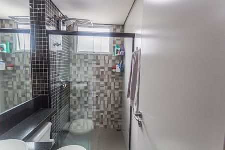 Apartamento à venda com 130m², 3 quartos e 2 vagasBanheiro Social