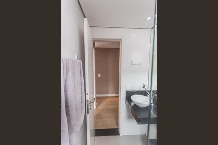 Apartamento à venda com 130m², 3 quartos e 2 vagasBanheiro Social