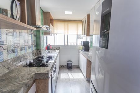 Apartamento à venda com 130m², 3 quartos e 2 vagasCozinha