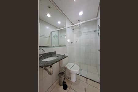 Apartamento para alugar com 72m², 2 quartos e 1 vaga Apartamento para alugar com 72m², 2 quartos e 1 vagaBanheiro