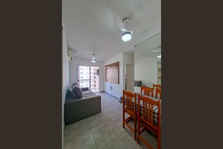 Apartamento para alugar com 72m², 2 quartos e 1 vaga Apartamento para alugar com 72m², 2 quartos e 1 vagaSala