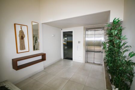 Apartamento para alugar com 72m², 2 quartos e 1 vaga Apartamento para alugar com 72m², 2 quartos e 1 vagaÁrea comum