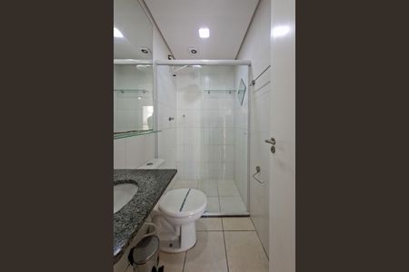 Apartamento para alugar com 72m², 2 quartos e 1 vaga Apartamento para alugar com 72m², 2 quartos e 1 vagaBanheiro