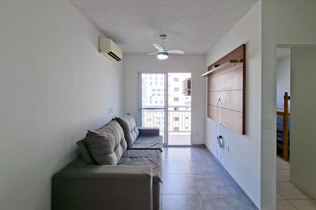 Apartamento para alugar com 72m², 2 quartos e 1 vaga Apartamento para alugar com 72m², 2 quartos e 1 vagaSala