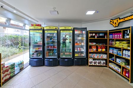 Apartamento para alugar com 72m², 2 quartos e 1 vaga Apartamento para alugar com 72m², 2 quartos e 1 vagaMarket