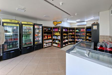 Apartamento para alugar com 72m², 2 quartos e 1 vaga Apartamento para alugar com 72m², 2 quartos e 1 vagaMarket