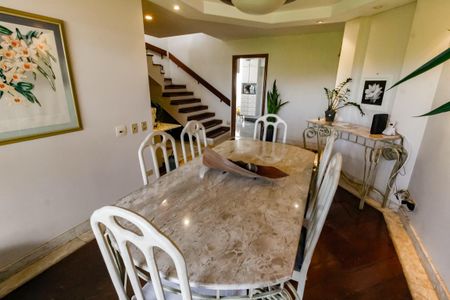 Apartamento à venda com 240m², 4 quartos e 3 vagasSala 1