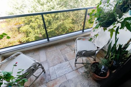 Apartamento à venda com 240m², 4 quartos e 3 vagasVaranda da Sala