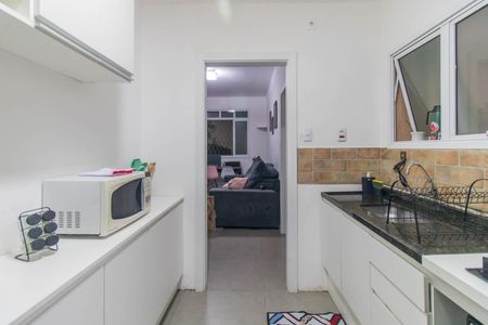 Apartamento para alugar com 64m², 2 quartos e sem vagaCozinha