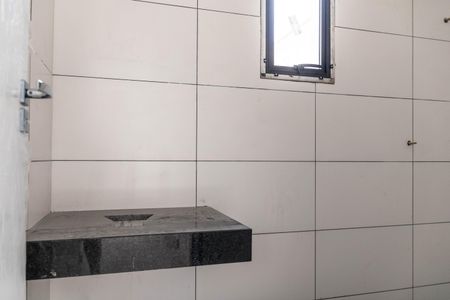 Apartamento à venda com 66m², 2 quartos e 1 vagaBanheiro 