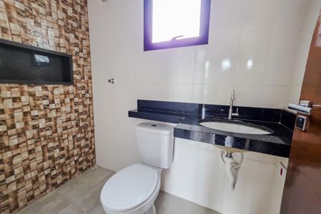 Casa à venda com 105m², 3 quartos e 2 vagas