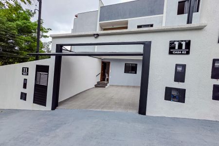 Casa à venda com 105m², 3 quartos e 2 vagas