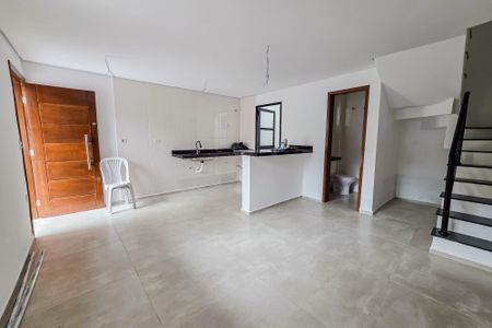 Casa à venda com 105m², 3 quartos e 2 vagas