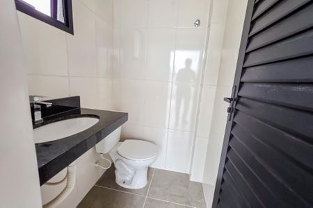 Casa à venda com 105m², 3 quartos e 2 vagas