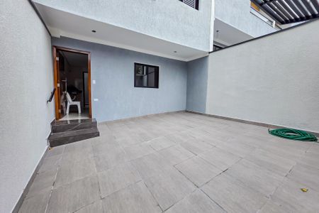 Casa à venda com 105m², 3 quartos e 2 vagas