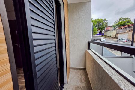 Casa à venda com 105m², 3 quartos e 2 vagas