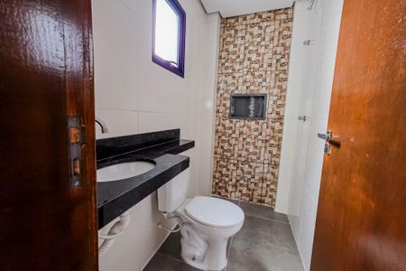 Casa à venda com 105m², 3 quartos e 2 vagas