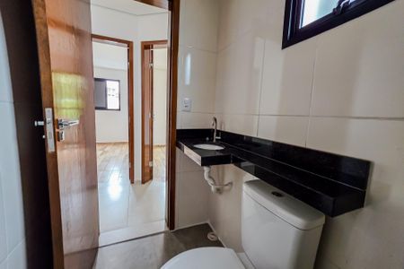 Casa à venda com 105m², 3 quartos e 2 vagas