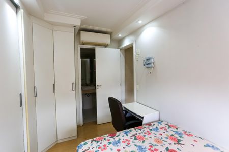 Apartamento à venda com 70m², 2 quartos e 2 vagasSuíte