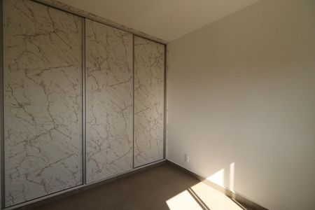 Apartamento para alugar com 79m², 3 quartos e 2 vagasQuarto 2