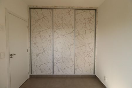 Apartamento para alugar com 79m², 3 quartos e 2 vagasQuarto 2