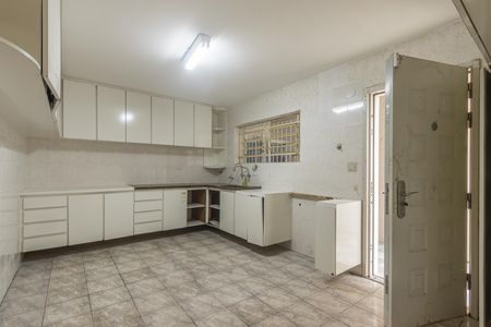 Casa para alugar com 127m², 2 quartos e 2 vagasCozinha