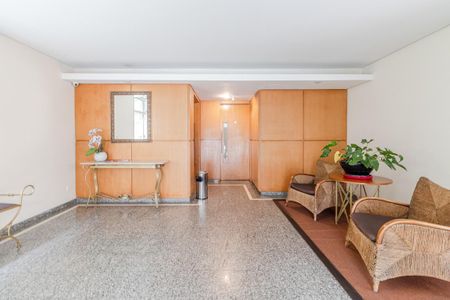Apartamento à venda com 80m², 3 quartos e 2 vagasÁrea comum - Hall