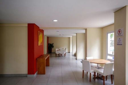 Apartamento à venda com 60m², 2 quartos e 2 vagasÁrea comum - Salão de festas