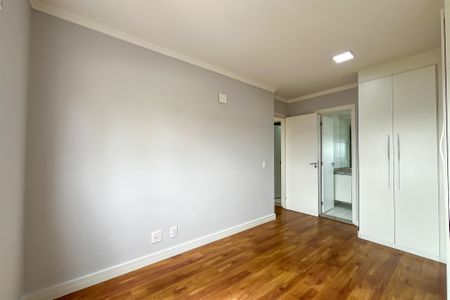 Apartamento à venda com 60m², 2 quartos e 2 vagasSuíte