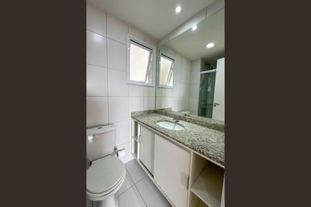 Apartamento à venda com 60m², 2 quartos e 2 vagasBanheiro Corredor
