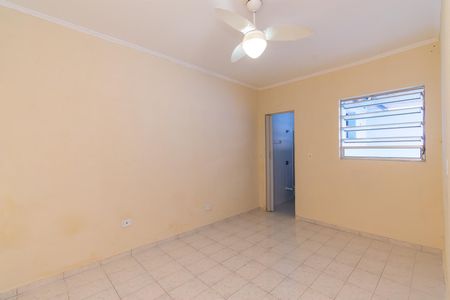 Suíte de casa para alugar com 1 quarto, 70m² em Vila Antonieta, São Paulo