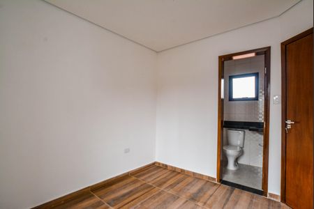 Casa à venda com 113m², 2 quartos e 2 vagas Casa à venda com 113m², 2 quartos e 2 vagasQuarto Suíte