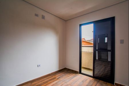 Casa à venda com 113m², 2 quartos e 2 vagas Casa à venda com 113m², 2 quartos e 2 vagasQuarto Suíte