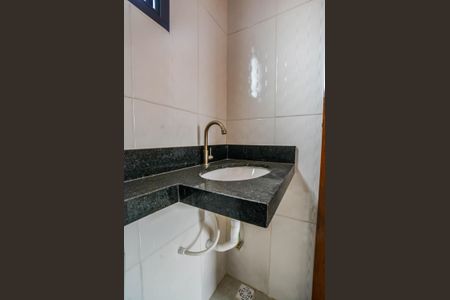 Casa à venda com 113m², 2 quartos e 2 vagas Casa à venda com 113m², 2 quartos e 2 vagasBanheiro da Suíte