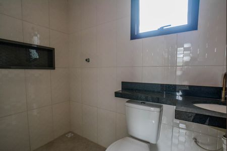 Casa à venda com 113m², 2 quartos e 2 vagas Casa à venda com 113m², 2 quartos e 2 vagasBanheiro da Suíte