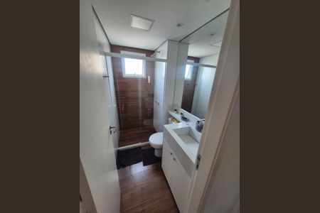 Apartamento à venda com 67m², 2 quartos e 2 vagas Apartamento à venda com 67m², 2 quartos e 2 vagasBanheiro