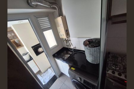 Apartamento à venda com 67m², 2 quartos e 2 vagas Apartamento à venda com 67m², 2 quartos e 2 vagasÁrea de Serviço